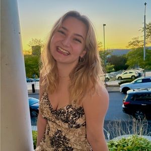 Meet your Posher, Macy